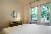 Walk OU/Stadium - 2 FULL Baths/3 Bedrooms - Patio