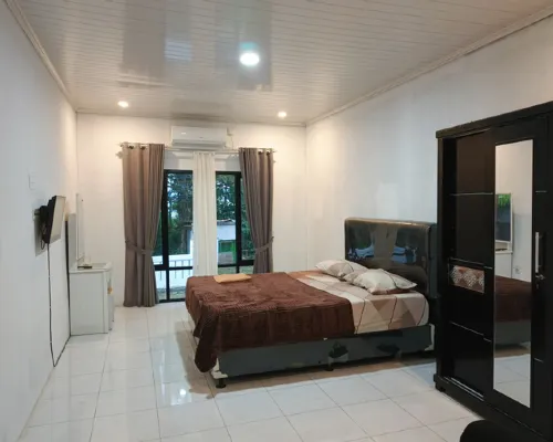 Jajapin Hotel Putri Sari Hotels in Cikakak