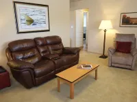 Freshly Remodeled 2 Bedroom, Full Kitchen, living Room Suite, in Cascade unit #1 Hotels in Cascade