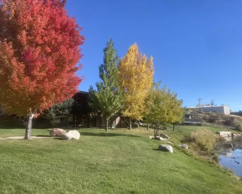 Spacious River House minutes to Hot Springs & WY Dino Center Hôtels à : Thermopolis