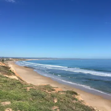 Spoil yourself! Gateway- McLaren Vale wineries, Moana Beach & Onkaparinga Gorge!
