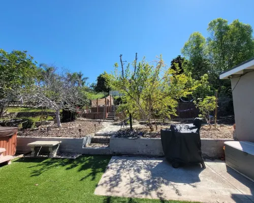 Spacious Home Away From Home Hotels in La Mesa