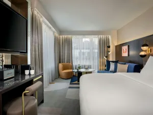 Neues Schloss Privat Hotel Zurich, Autograph Collection