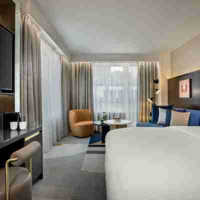 Neues Schloss Privat Hotel Zurich, Autograph Collection Rooms