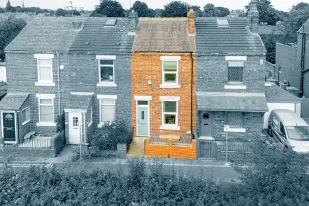 Cosy Green End Retreat