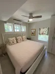 Free Pet & Special Pricing!  the Whale 2: Cozy 2-Bedroom Cottage - 2-Star