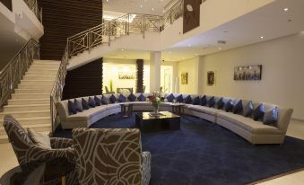 Grand Lily Hotel Suites