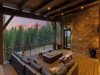 Big Sky Summit - Hot Tub, Fireplace & Ski Access