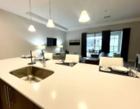 Balmoral Resort 4 Bedroom 3 Bath Home, Private Pool with Free Heat/Wifi/BBQ Inc