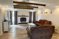 POOL & HOT TUB5bed/3.5bath @ Czarnik Land Hotels in Logan County