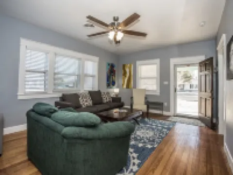 The Bensyn House, Near WTAMU & Town Square Hoteles en Canyon