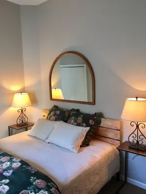 Newly renovated 1 BR located between Vail & Beaver Creek