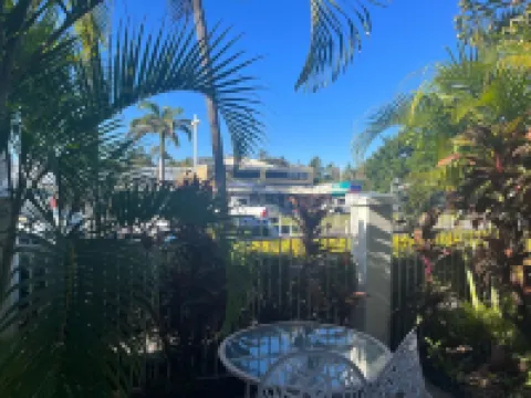 Superior Studio Unit 4