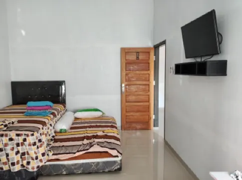 Cahaya Kos Putri 酒店