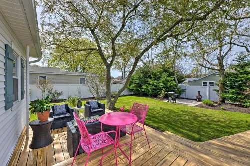 NEW LISTING!!! Holiday By the Bay