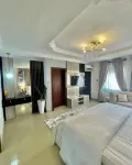 LUXE APARTMENTS Hotels near Fajuyi Memorial Park