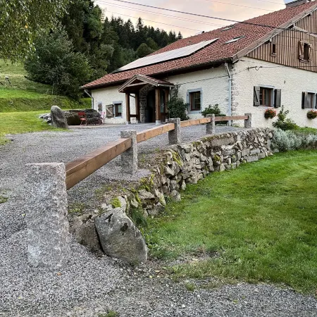 Luxurious 5 farmhouse-chalet, Spa sauna, quiet, 18p, All Inclusive Отели в г. Вантрон