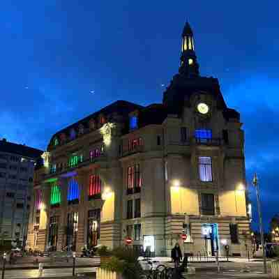 Aloft Dijon Hotel Exterior