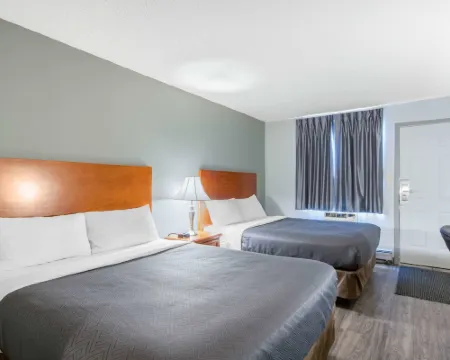 Econo Lodge Hotels in Regina
