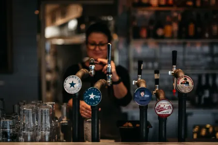 Hotell & Bistro Rödesund Отели в г. Карлсборг