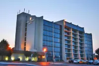 M Hotel Buffalo Các khách sạn gần Villa Maria College