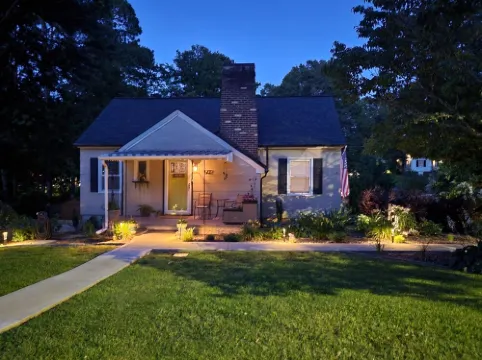 Relaxing sanctuary and getaway. Pet friendly!