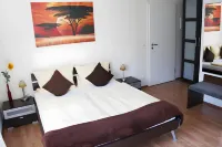 Haus Hillebrand Hotels in Vettelschoß
