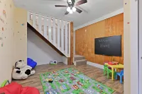 3 Bed Family Getaway- Hot Tub-Fire Pit-Pool Table No Pet Fees