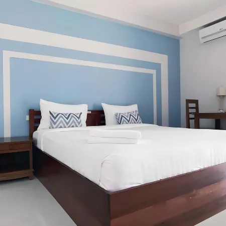 Iyara Residence Отели в г. Трат