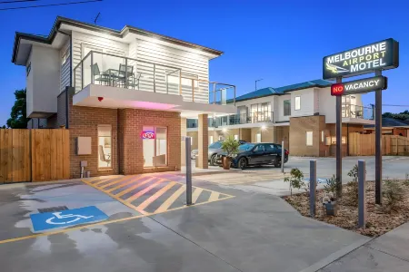 Melbourne Airport Motel Отели в г. Эссендон Филдс