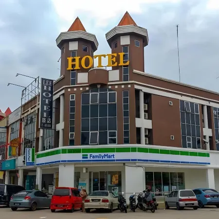 Lee Hotel Отели в г. Юнг-Пенг