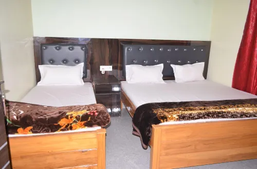 Hotel AV Priya