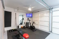 Spacious Paradise - Game Room, Legoland, Hot Tub, Private Gym - Gym