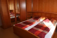 Stadtvilla mit Pool und Sauna