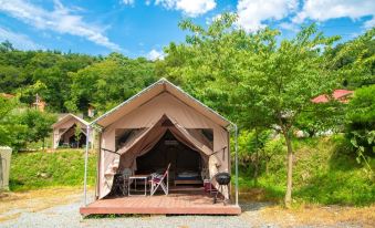 Gyeongju Healing Camp Glamping