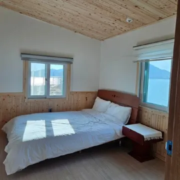 Wando Yonghyeonine Pension