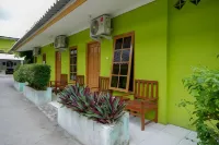 RedDoorz @ Jalan Parangtritis