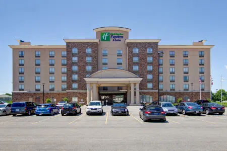 Holiday Inn Express & Suites Waterloo - ST. Jacobs Area