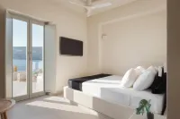 Yerma Suites Limeni Hotels in Itilo