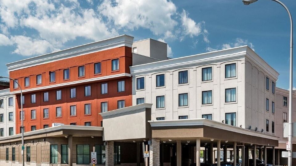 Country Inn & Suites by Radisson, Downtown Albany New York