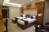 The Emerald Grand