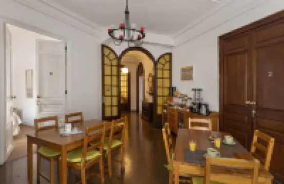 Ally's Bed&Breakfast,