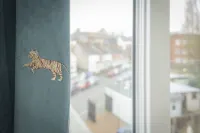 Luxurious London Studios