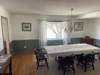 Quaint costal farm cottage, on a working farm, just mere miles from beaches!