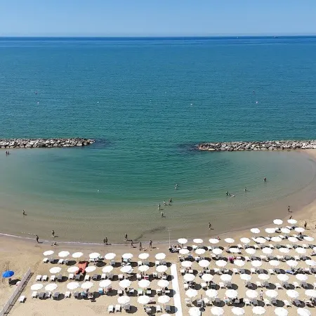 Bajamar Beach Hotel