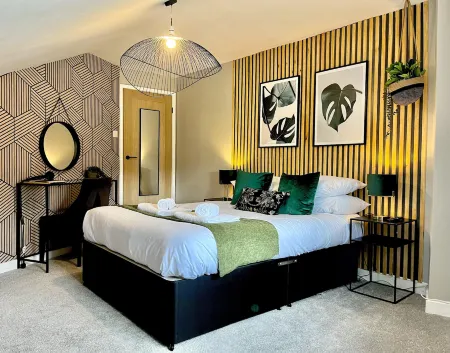 Central Ellesmere -Sleeps2 - Parking - PetFriendly Отели в г. Кокшатт