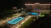 Atmosphere Hotel - Kolam Renang