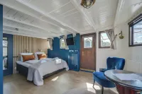 Mälardrottningen Yacht Hotel - Romantic