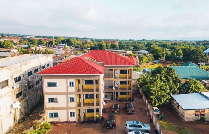 Daa Dingbe Suites