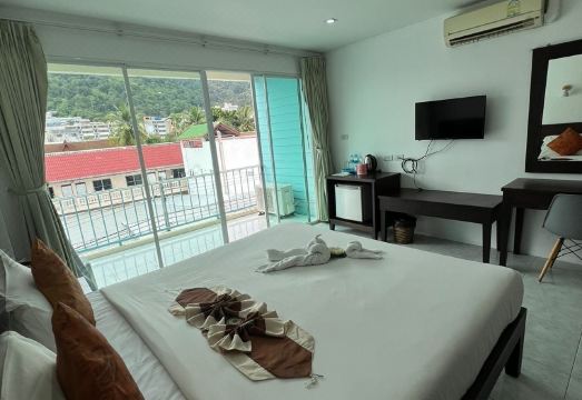 3. 키위 부티크 호..